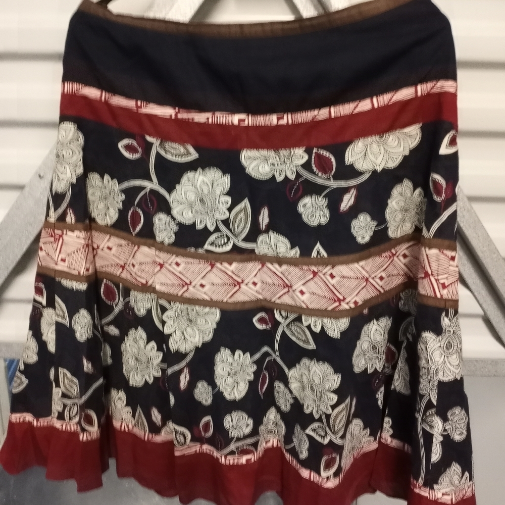 BCBG skirt